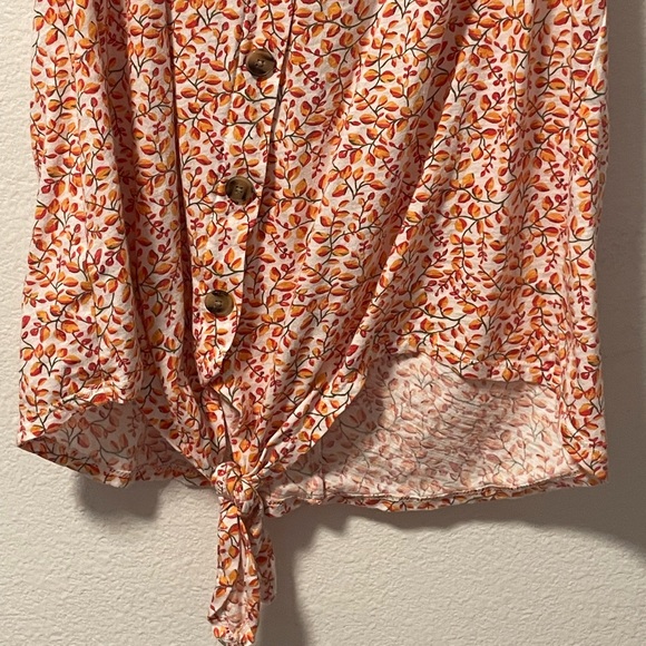 A Perfect LOFT Summer Tank! - Picture 4 of 6